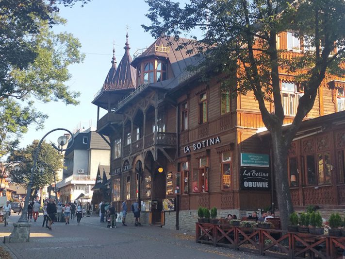 Casas de madera en Zakopane en Polonia