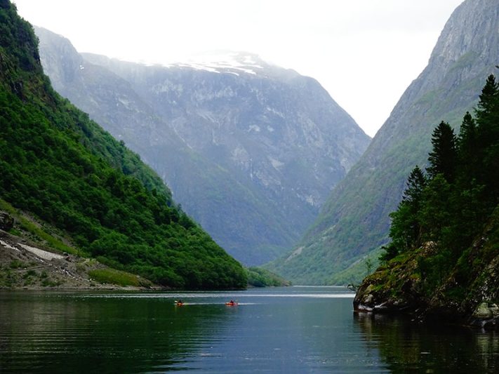 Fiordos de Noruega en el viaje por carretera