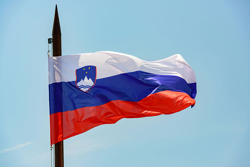 Bandera de Eslovenia