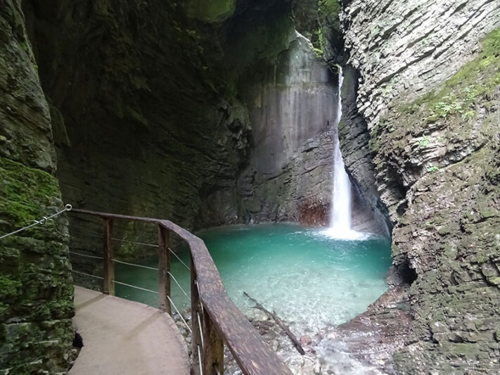 Cascada de Kozjak en Eslovenia