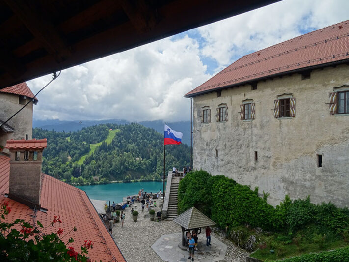 Castillo del lago del Bled vistas al lago