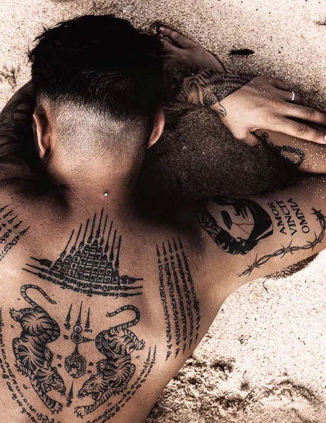 Tatuaje en la espalda tribal