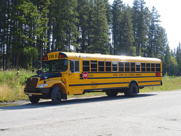 Bus amarillo escuela en Canadá
