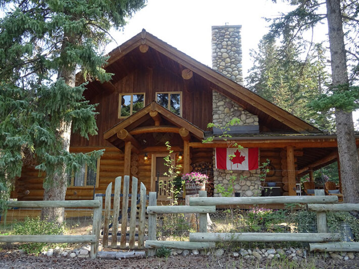 Casa de madera en Banff en Canadá