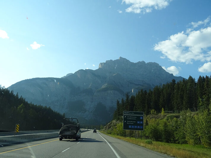 Conducir por las Rocosas en Canada