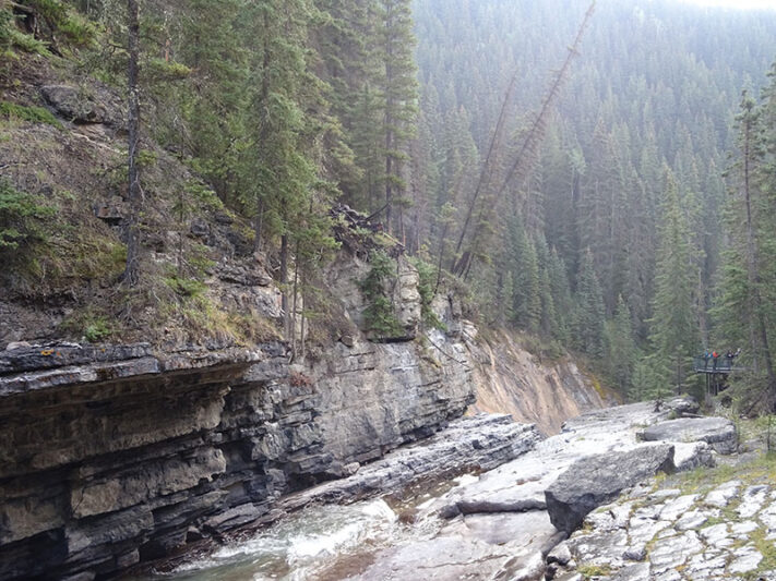 Johnston Canyon en las Rocosas