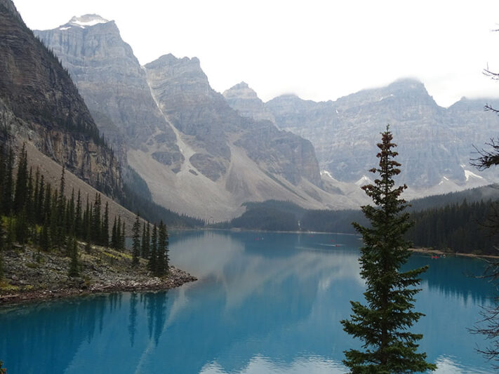 Lago Moraine en Canadá